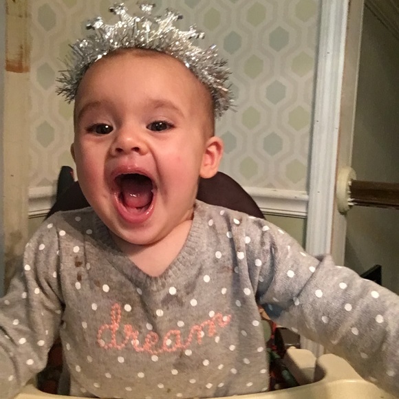 Meet your Posher! - Picture 2 of 8